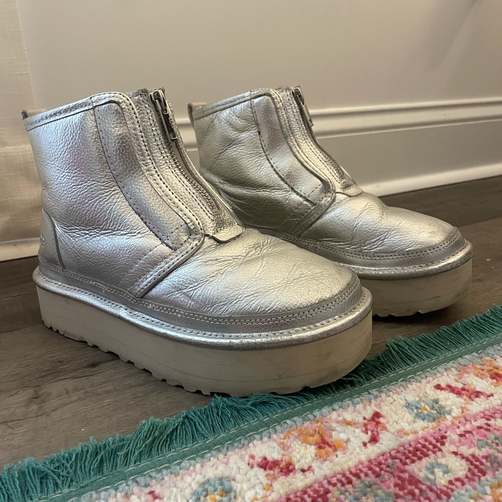 Platform Metallic Ugg Boots!!!!!